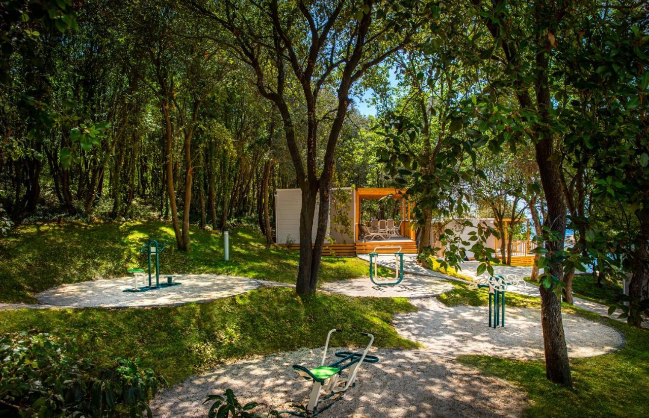 Maistra Camping Porto Sole Mobile Homes Vrsar Exterior photo