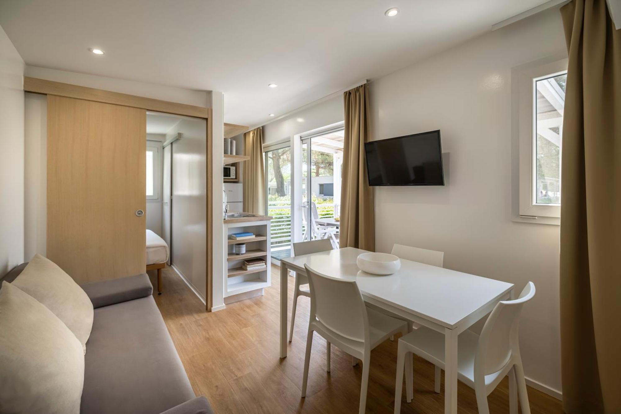 Maistra Camping Porto Sole Mobile Homes Vrsar Room photo