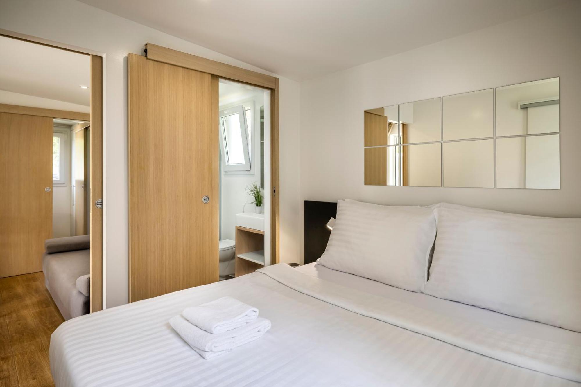 Maistra Camping Porto Sole Mobile Homes Vrsar Room photo